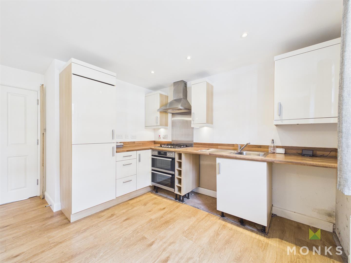 112 The Old Meadow, Shrewsbury, SY2 6GA For Sale